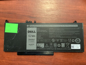 Акумулятор ОРИГІНАЛ! DELL 6MT4T Знос: 73% DELL Latitude 14 E5470, E5570, E5450, Precision M3510 (3700)