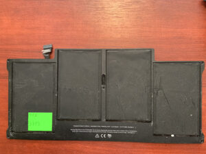 Акумулятор ОРИГІНАЛ! APPLE A1496 Знос: 43% A1405 A1466 A1496 (3713)