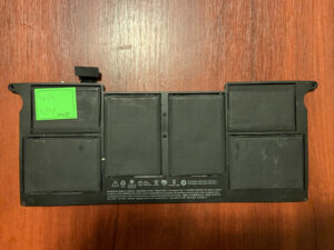 B4841 Акумулятор Оригінальний APPLE A1495 Знос: 46% Apple A1406, A1370 (2011), A1495, A1465 2012-2015.