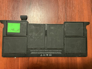 B4843 Акумулятор Оригінальний APPLE A1406 Знос: 12% Apple A1406, A1370 (2011), A1495, A1465 2012-2015.