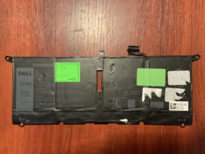 B4914 Акумулятор Оригінальний DELL DXGH8 Знос: 59% DELL Inspiron 7390, 7391, 7490, Vostro 5390, 5391.
