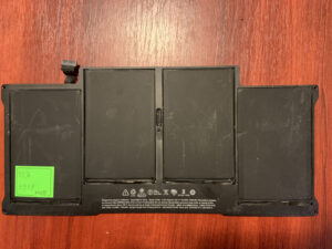 B4918 Акумулятор Оригінальний APPLE A1496 Знос: 43% A1405 A1466 A1496.