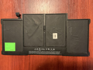 B4920 Акумулятор Оригінальний APPLE A1496 Знос: 9% A1405 A1466 A1496.