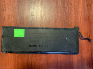 B4958 APPLE A1383 Знос: 15% Macbook Pro 17" A1297 2011, 2014